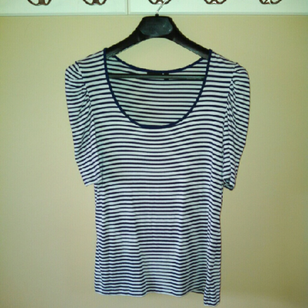 Apt 9 Scoop Neck Short Sleeve Summer Top